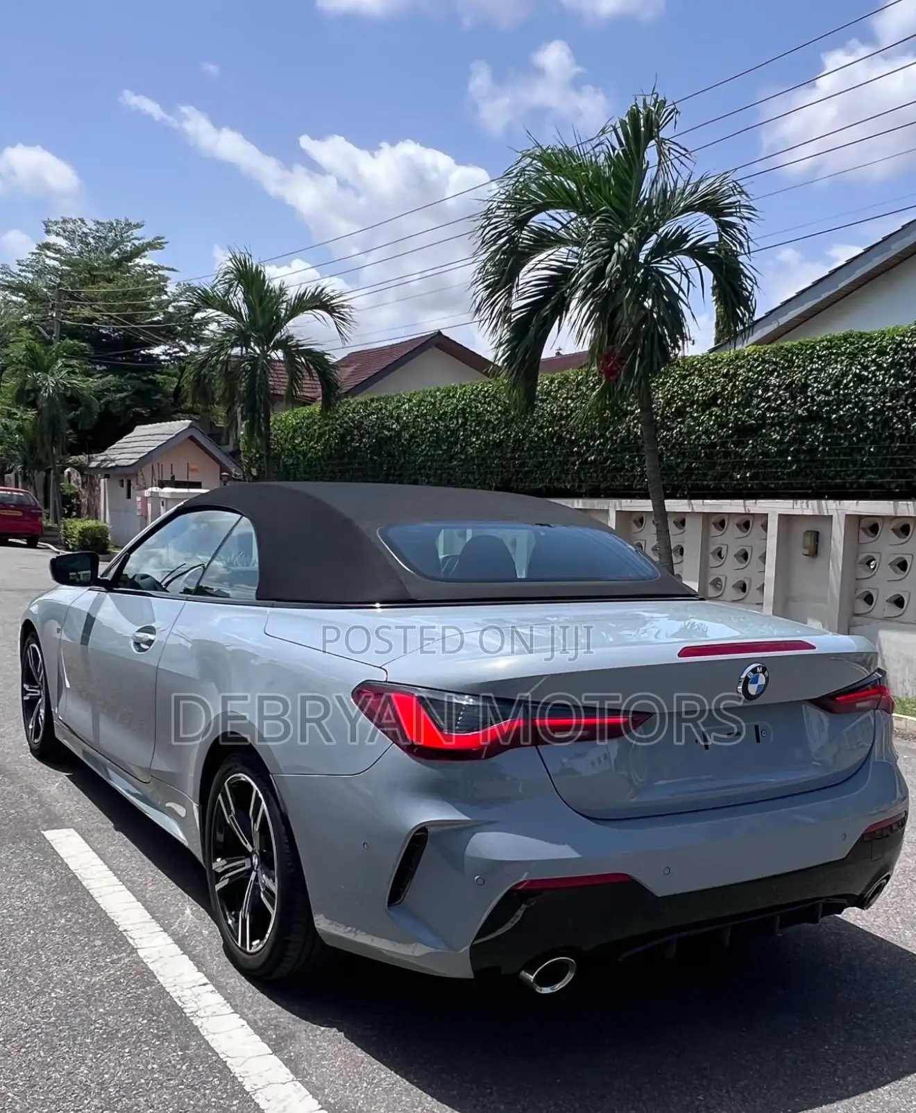 BMW 430 430i xDrive Convertible 2025 Gray