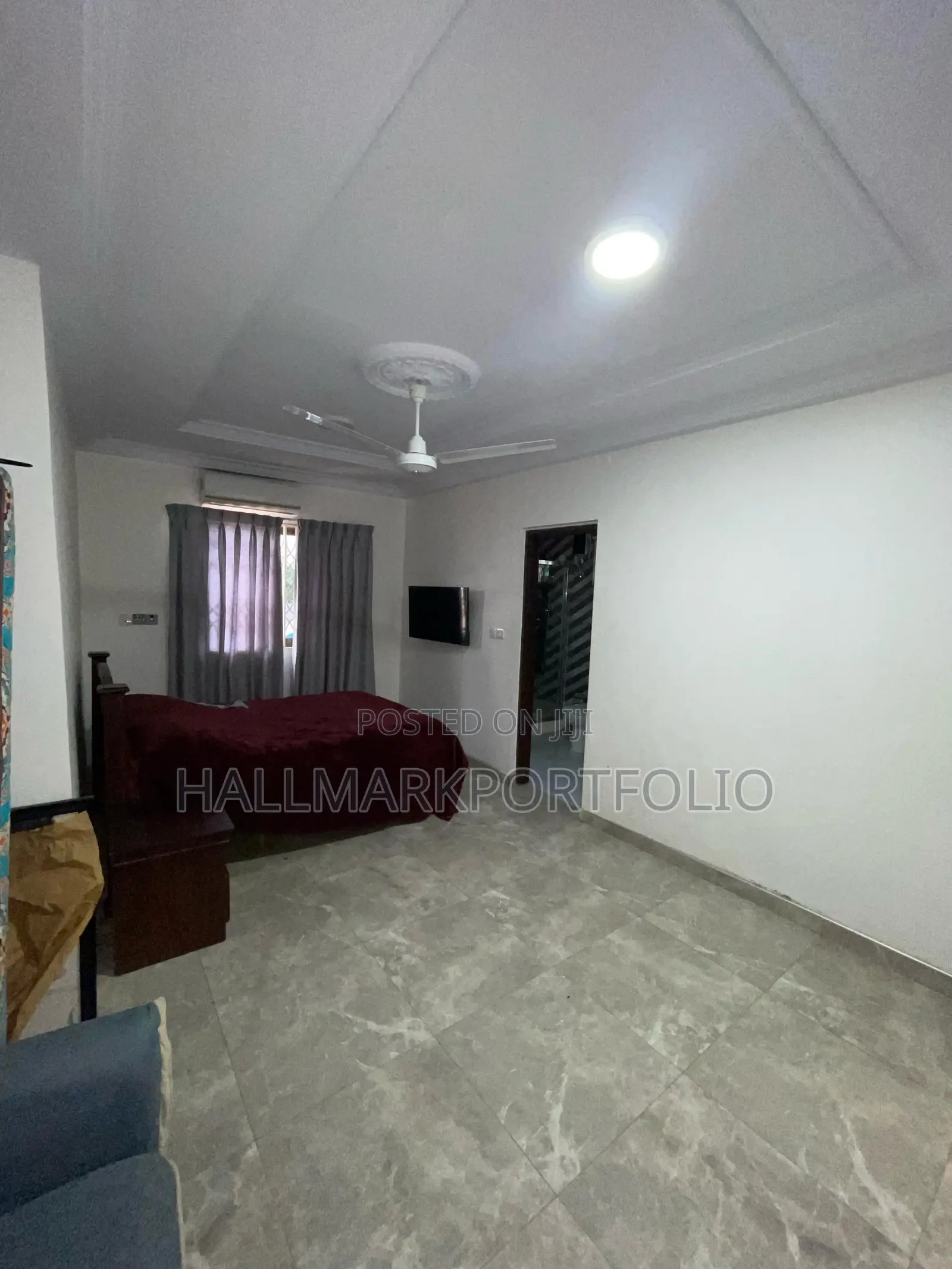 Furnished 4bdrm House in East Airport, Accra Metropolitan for sale
