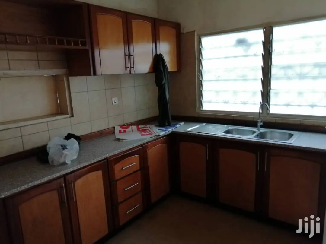 4bdrm House in Ga East Municipal for rent