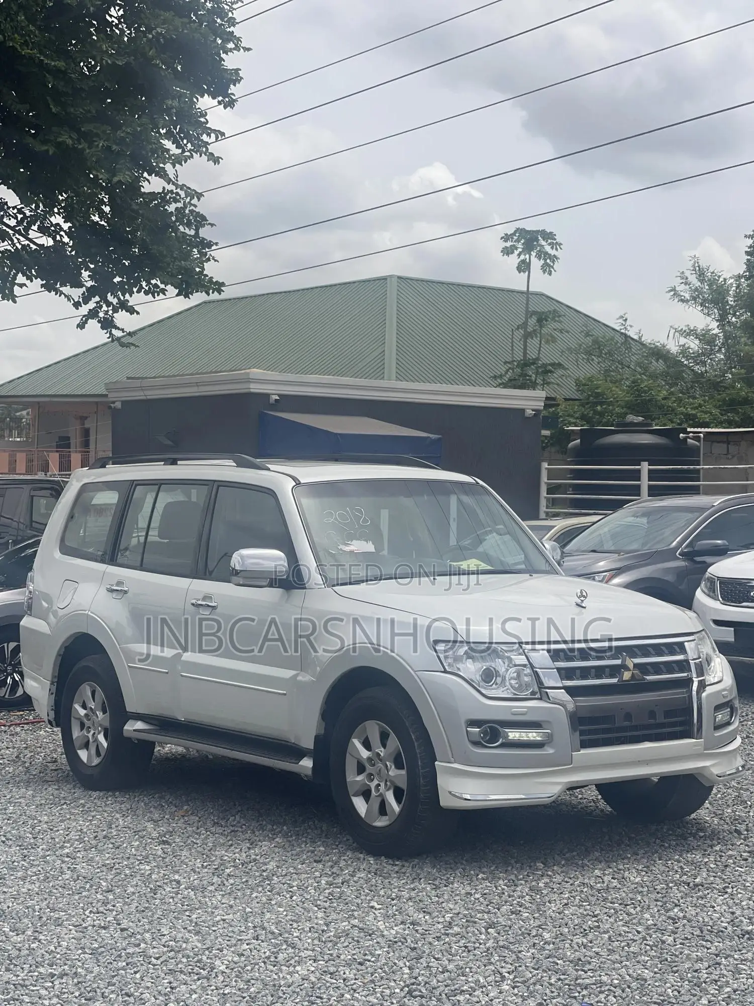 Mitsubishi Pajero V80 3.5 V6 GL/GLS 2018 White