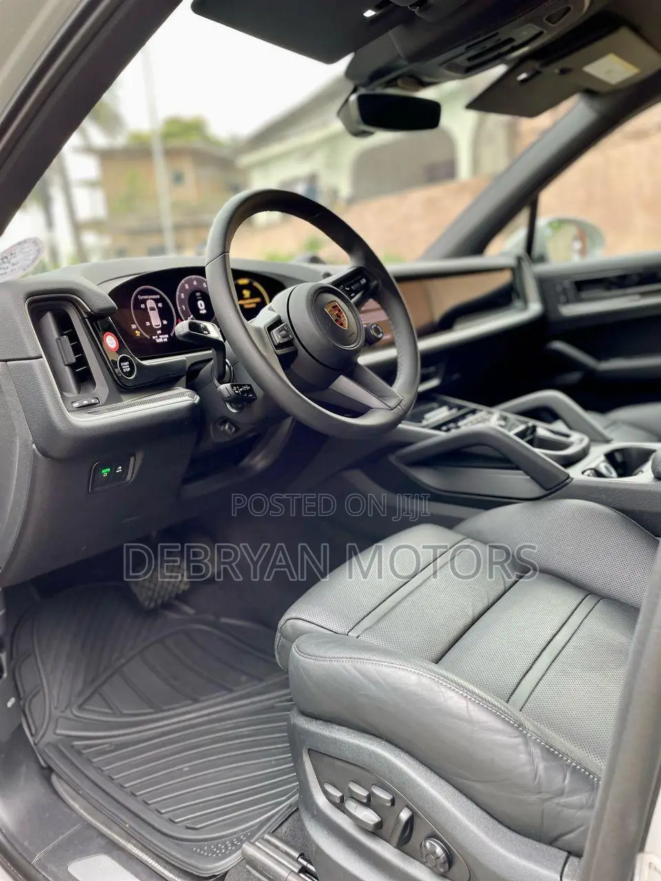 Porsche Cayenne 2024 Gray