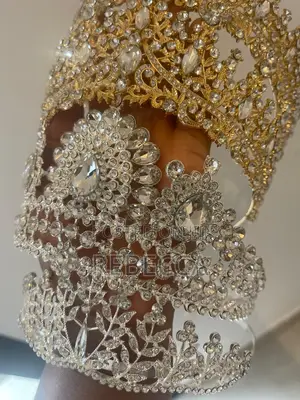 Crown/Tiara