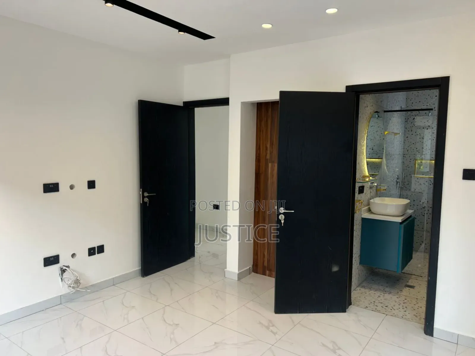 3bdrm Duplex in Zoomlion West, East Legon for sale