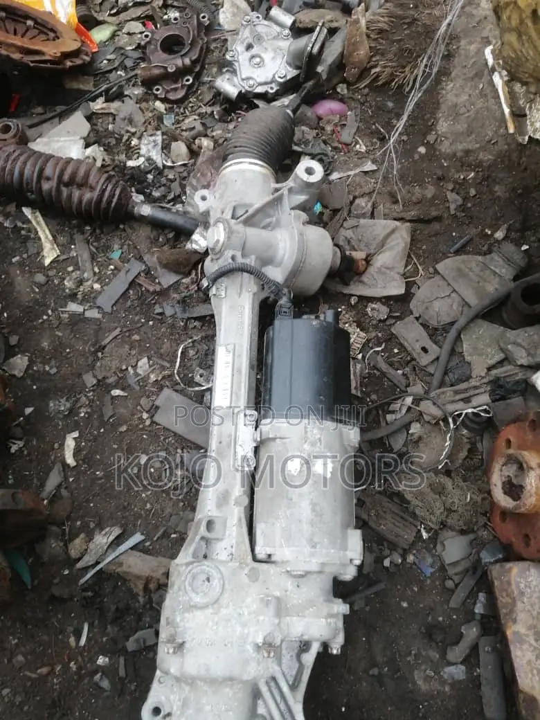 C300 Normal Steering Rack Available
