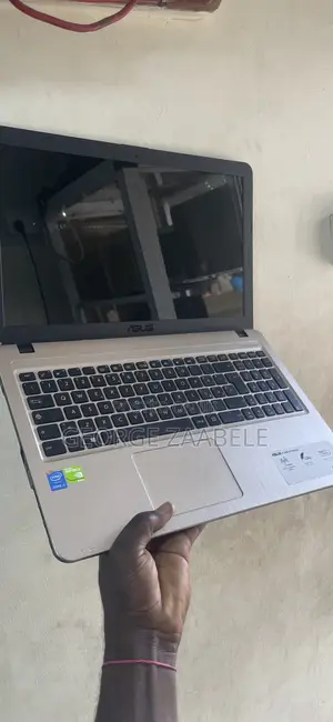 Laptop Asus F52A 8GB Intel Core I3 HDD 500GB