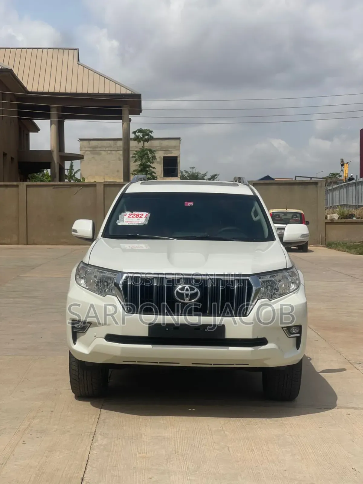 Toyota Land Cruiser Prado 2.7 2018 White
