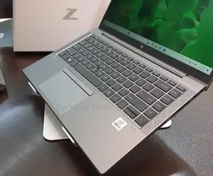 Laptop HP ZBook Firefly 14 G7 16GB Intel Core I5 SSD 256GB