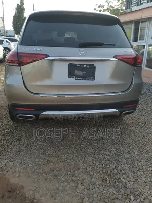 Mercedes-Benz GLE-Class GLE 350 2019 Gold