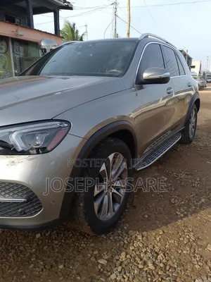 Mercedes-Benz GLE-Class GLE 350 2019 Gold