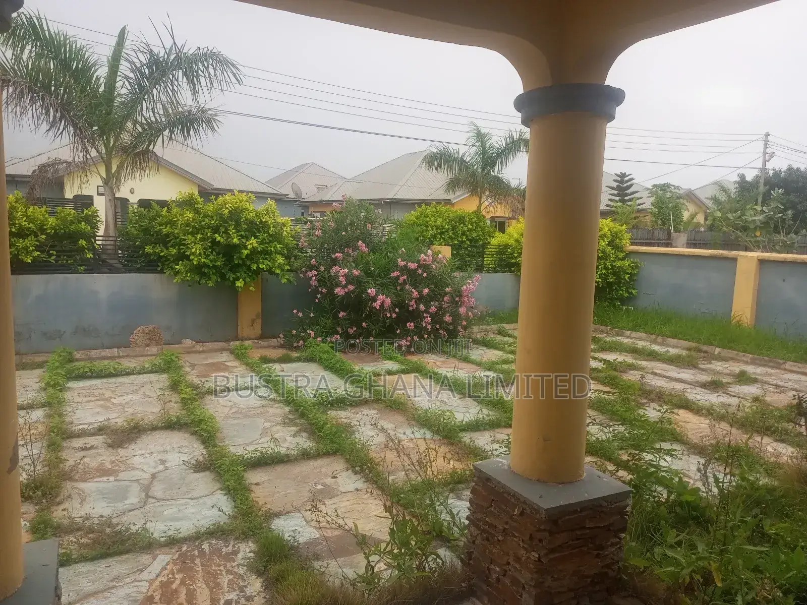 3bdrm House in Tema Community 25 for sale