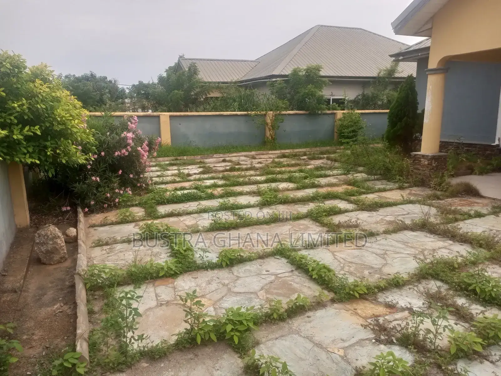 3bdrm House in Tema Community 25 for sale