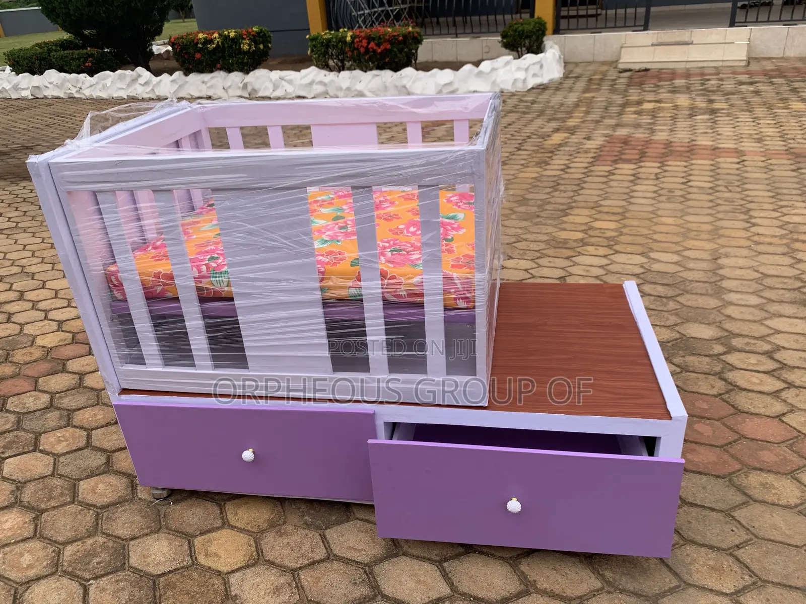 3 in 1 Convertible Baby’S Cot