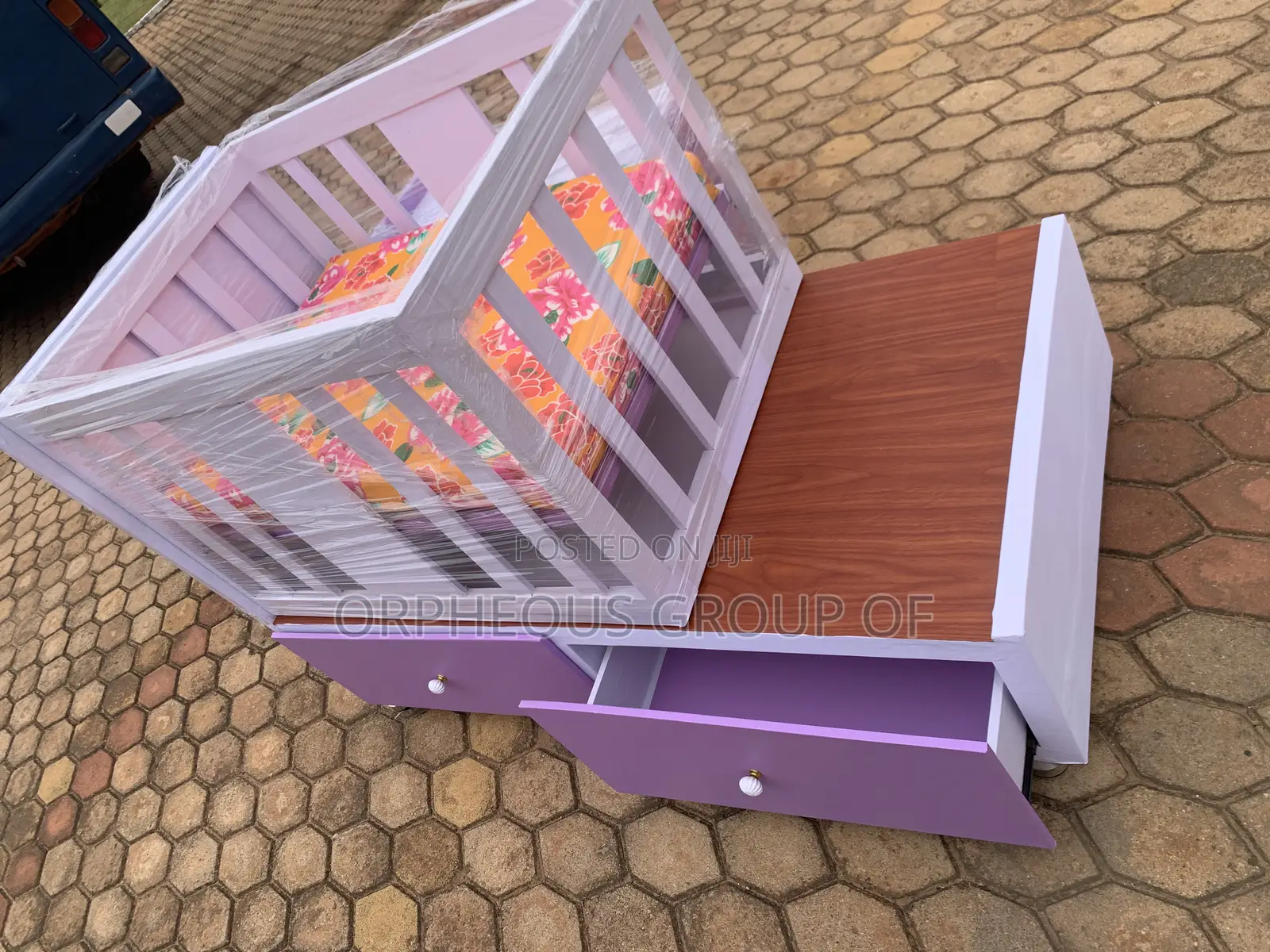 3 in 1 Convertible Baby’S Cot