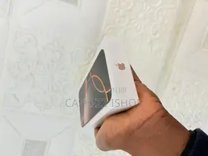 New Apple iPhone 16 Pro Max 256 GB Gold