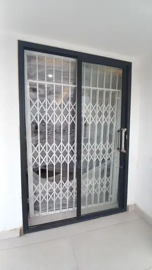 Collapsible Pacycle Door
