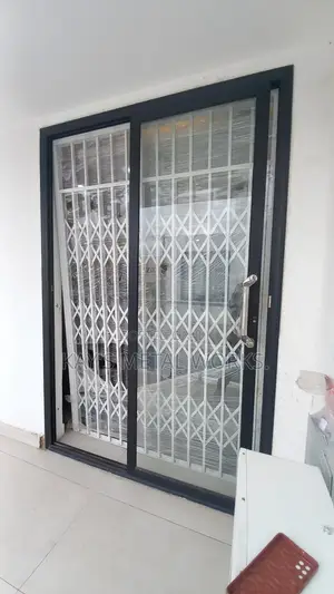 Collapsible Pacycle Door