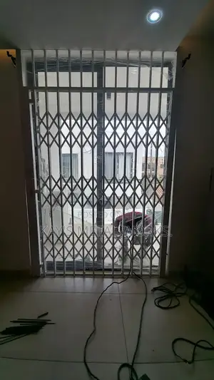 Collapsible Pacycle Door