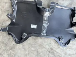 Mercedes Benz W204 C250 2013 Engine Under...