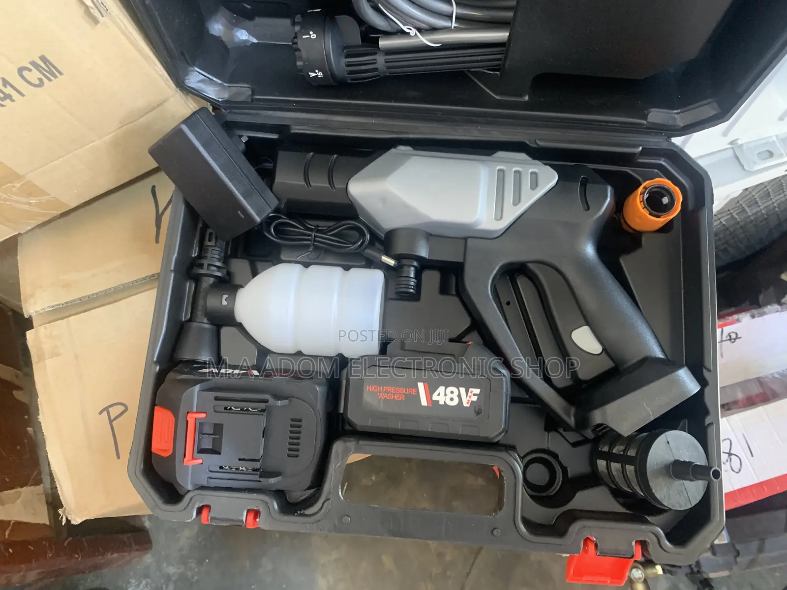 Rechargeable High Pressure Car Washing Gun With It Kits