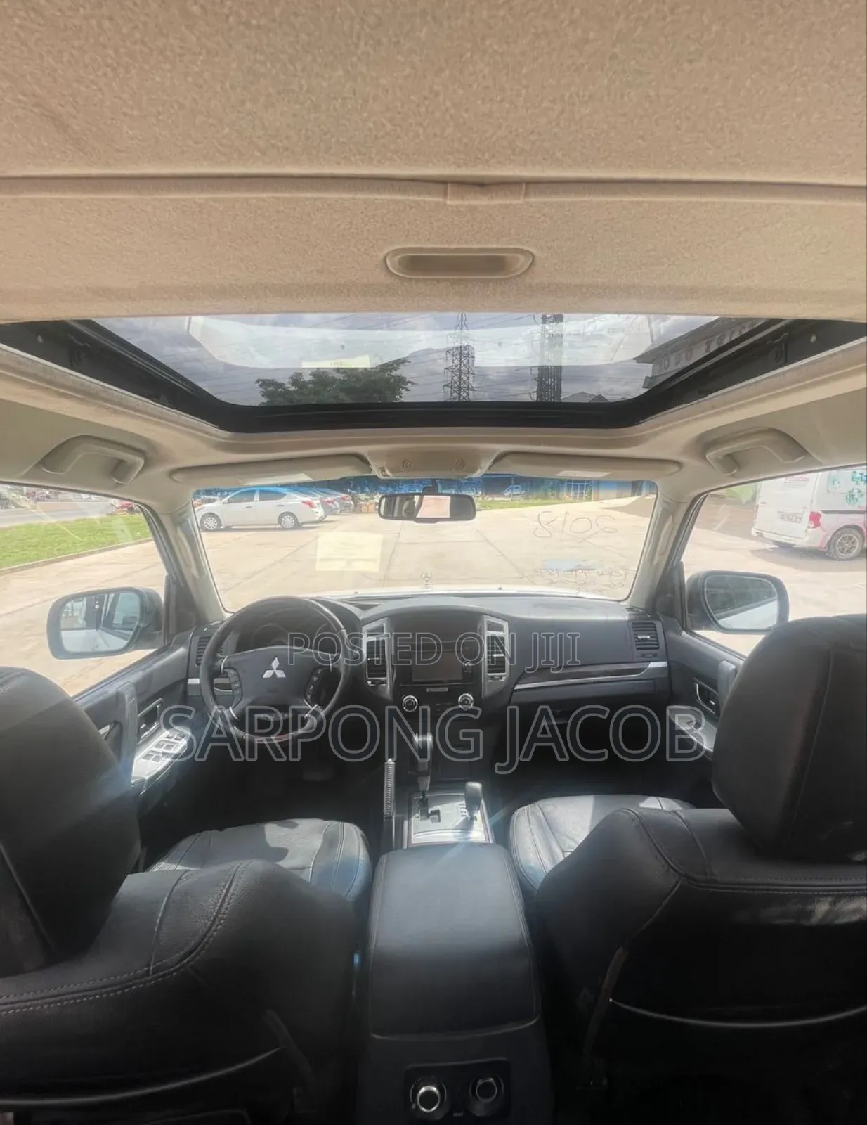 Mitsubishi Pajero 2017 White