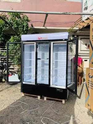 Text Us for Your 780l Three Doors Pearl Display Fridge