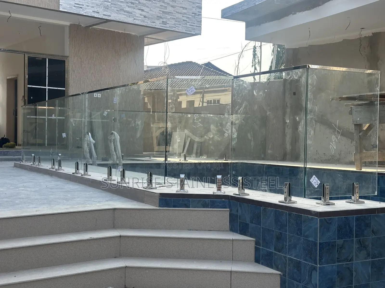 Stainless Frameless and Flower Designs