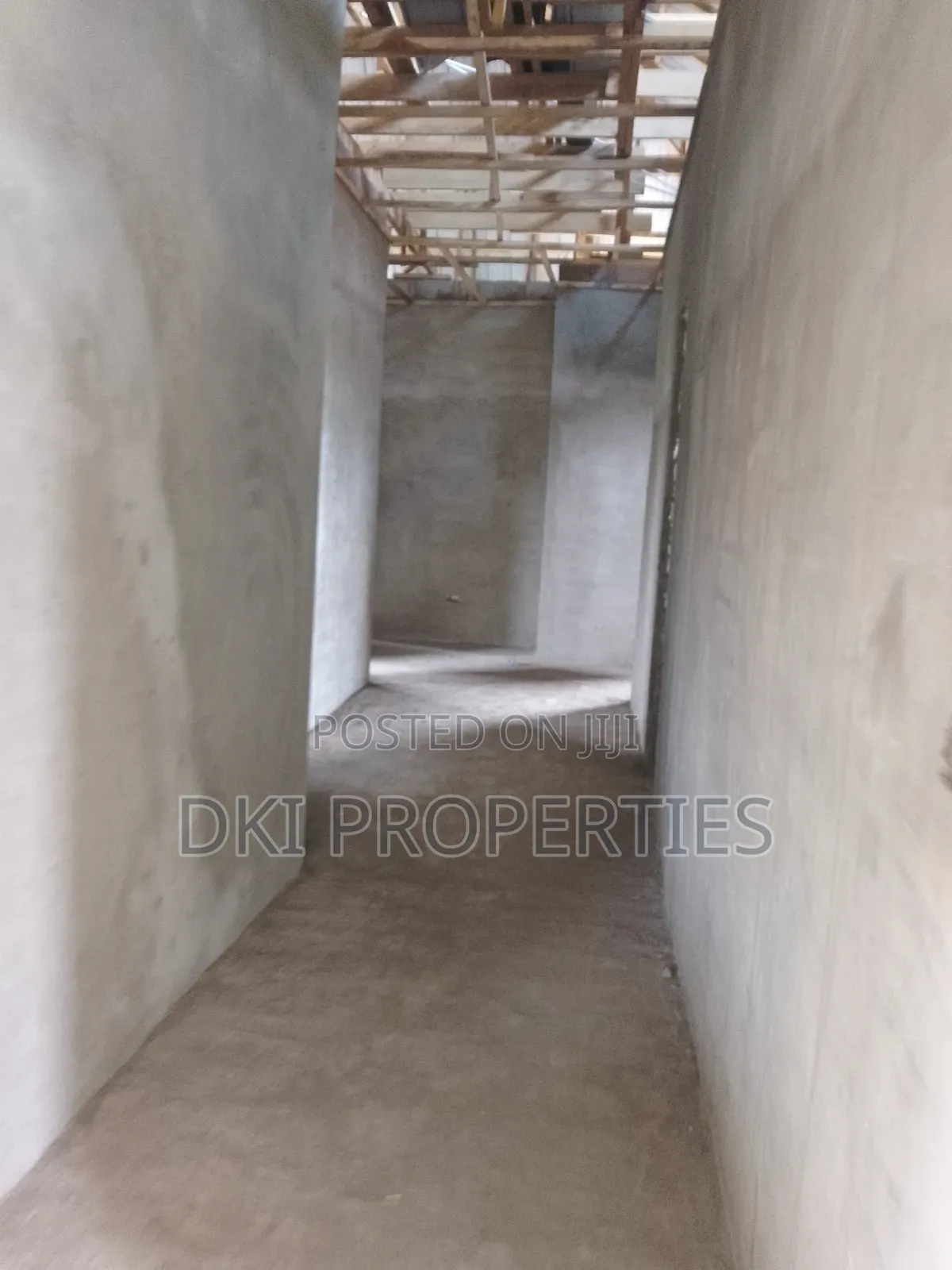 4bdrm House in Dki Properties, Valley View Area for sale