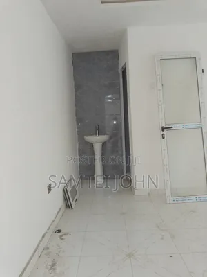 2bdrm Apartment in Sinco Properties, Ashaley Botwe for rent