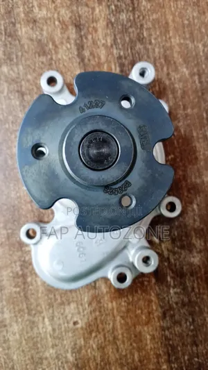 10418. Original Gates Water Pump for Subaru Cars From Usa
