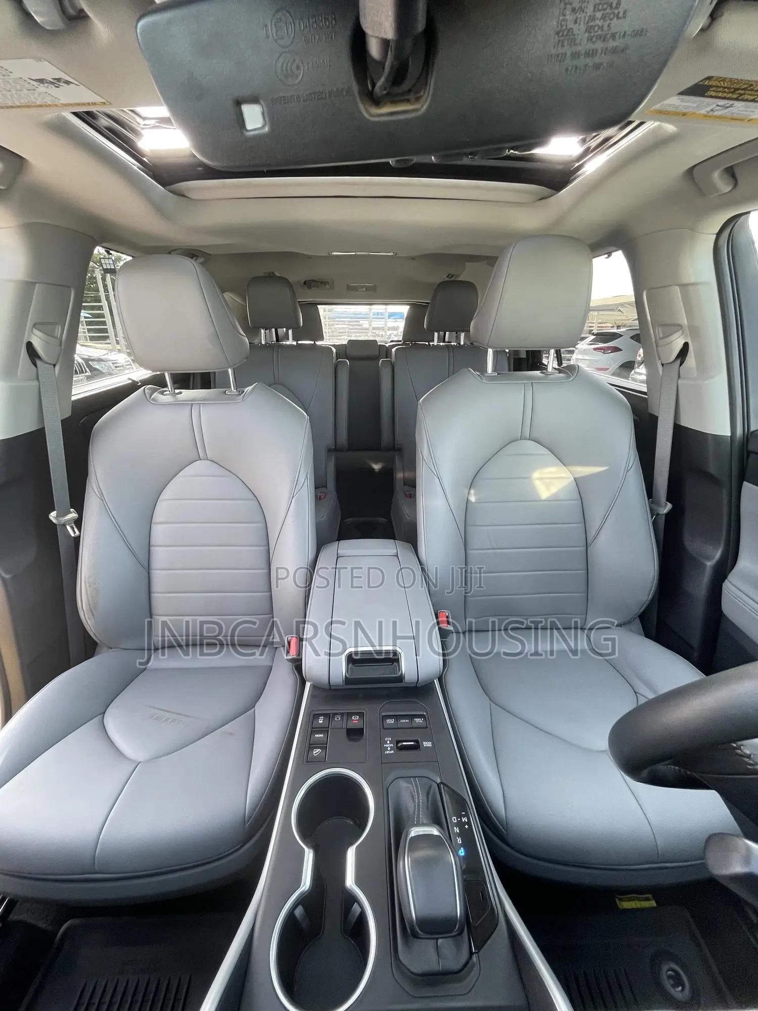 Toyota Highlander XLE AWD 2023 Green