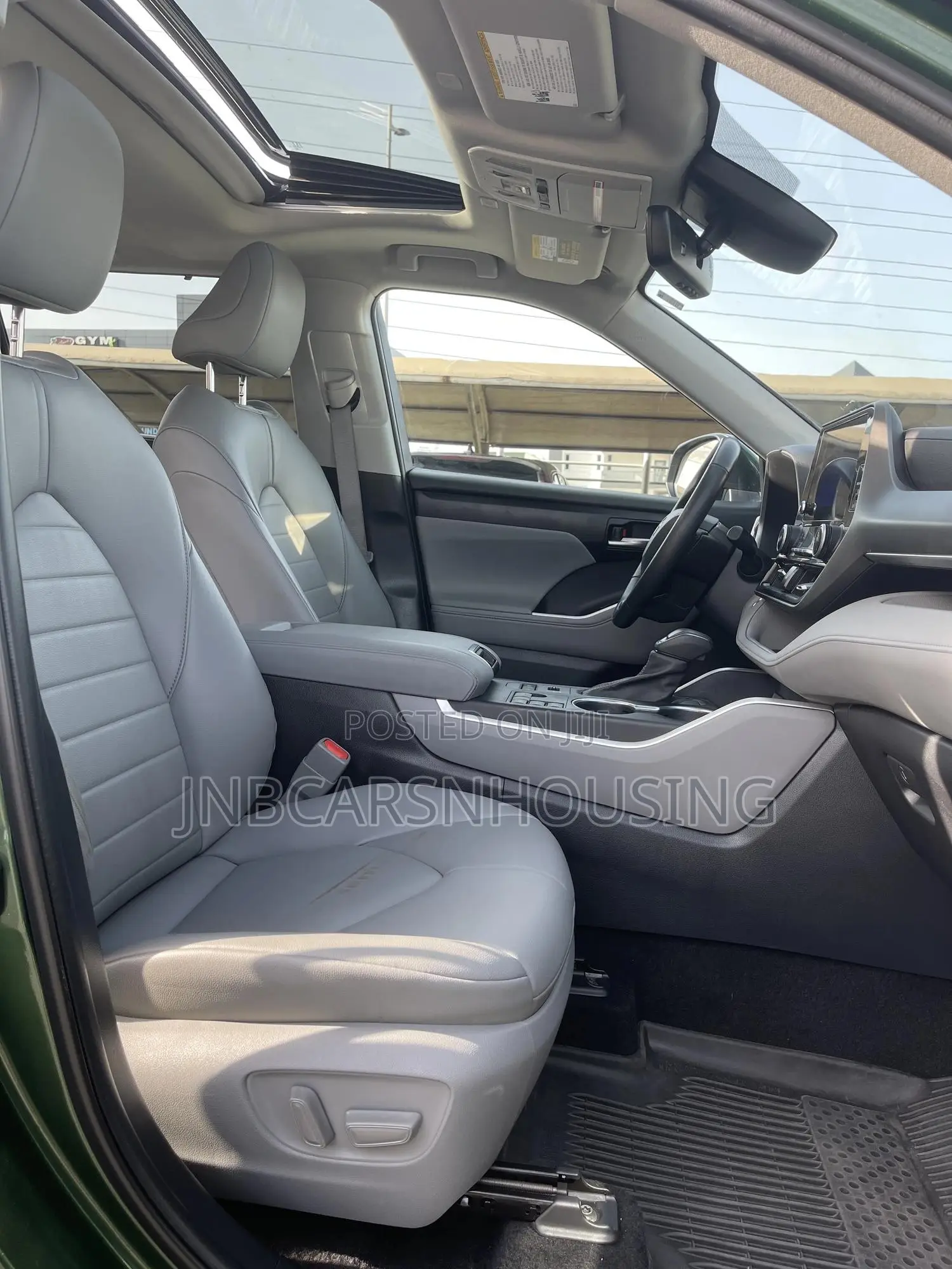 Toyota Highlander XLE AWD 2023 Green