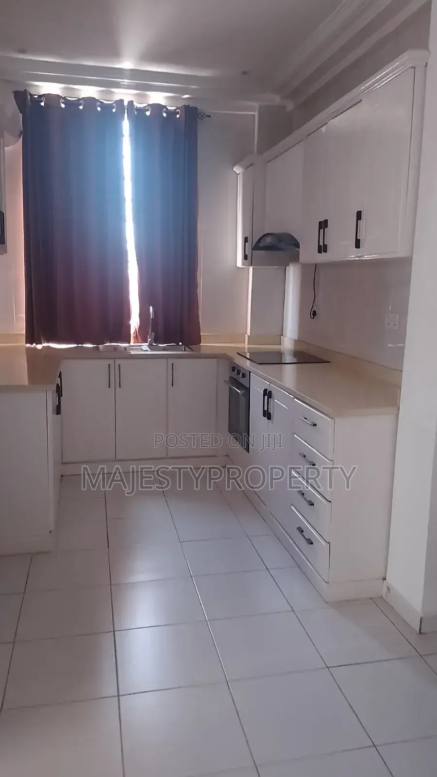 Furnished 3bdrm Apartment in Adiriganor, Adjiriganor for rent