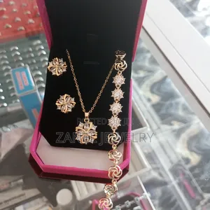 Photo - Ladies Jewelry Set