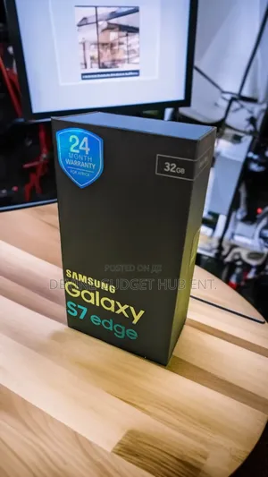 New Samsung Galaxy S7 edge 32 GB Black