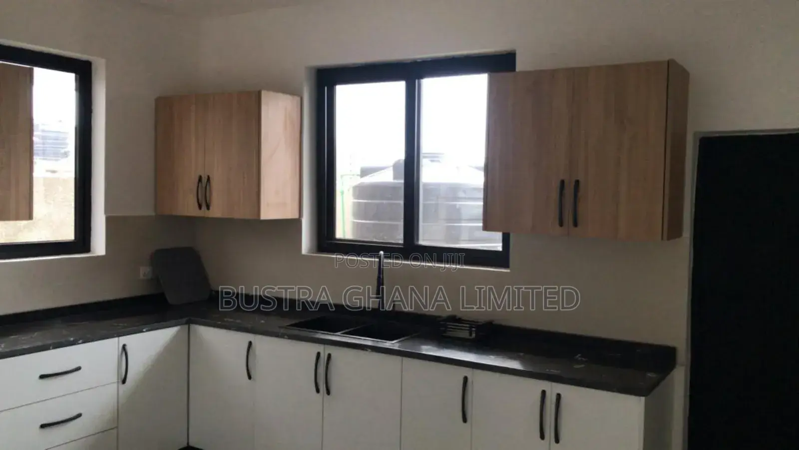 4bdrm Mansion in Opposite Royal Palm for sale