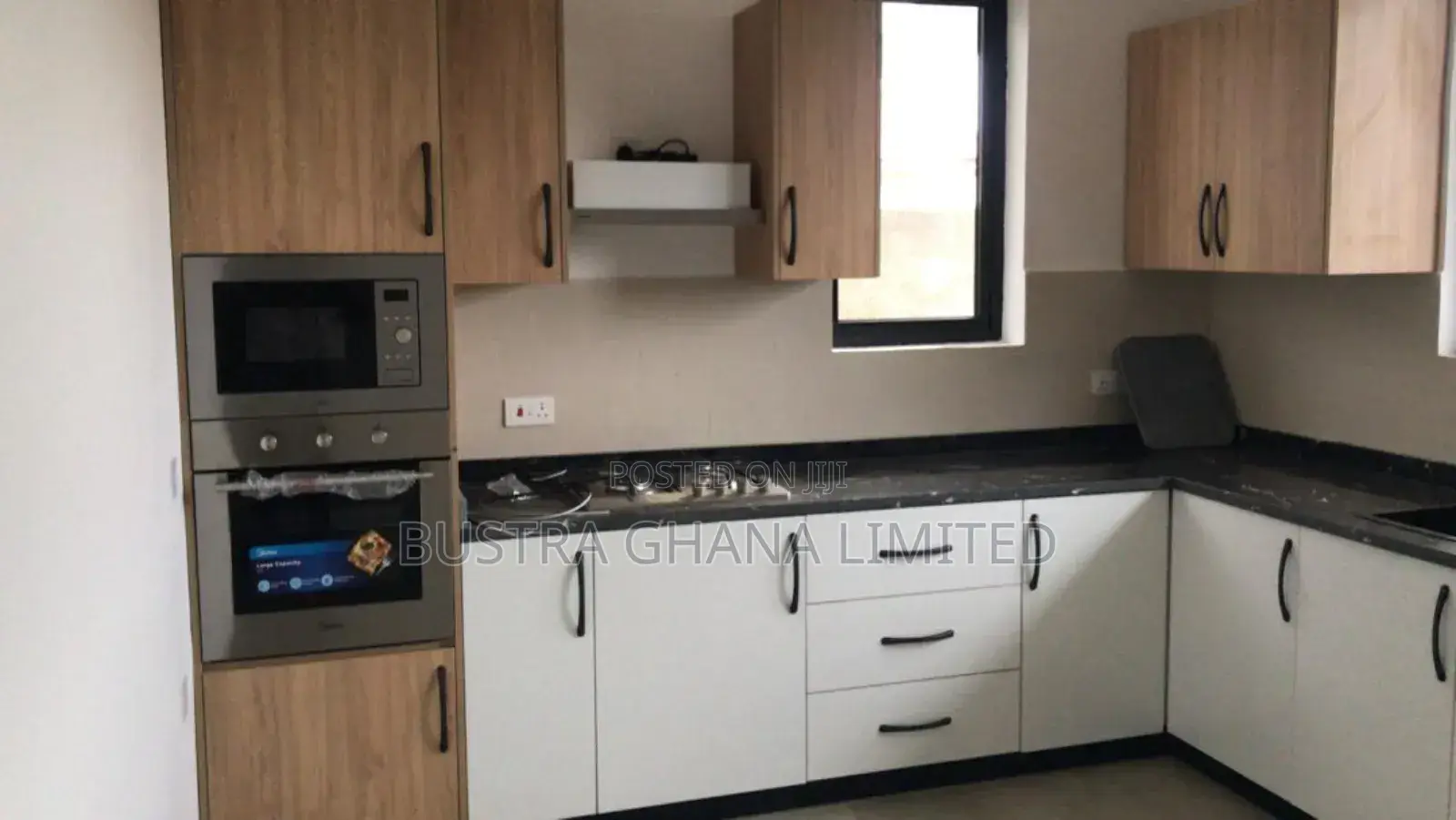 4bdrm Mansion in Opposite Royal Palm for sale