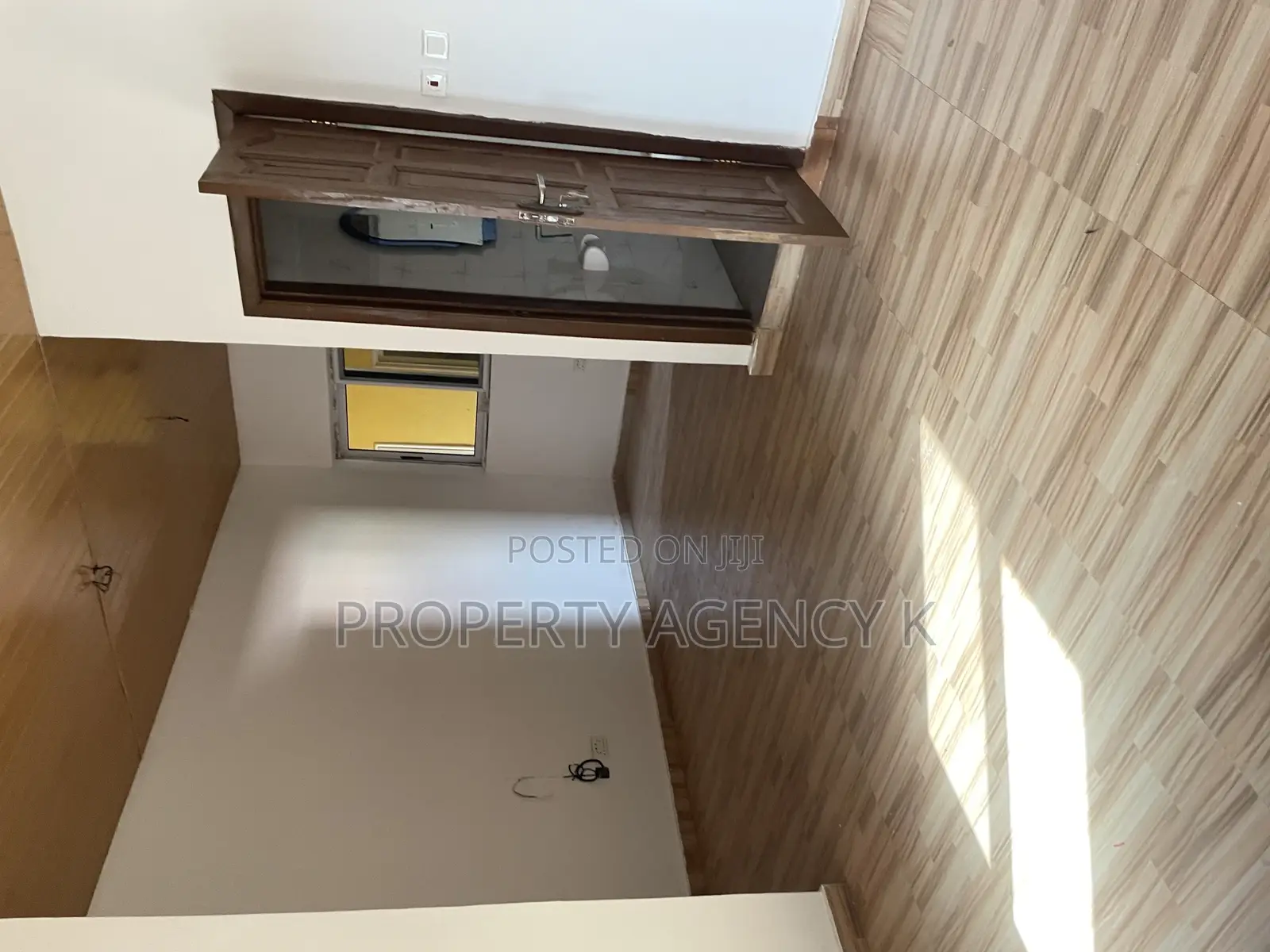 1bdrm Apartment in Sml, Old Barrier for rent