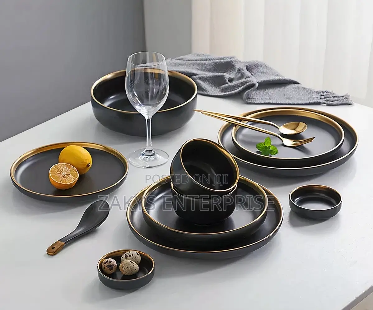 Nordic Style Black Dinnerware Set 24pcs