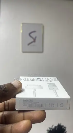 30-Pin to Usb Cable