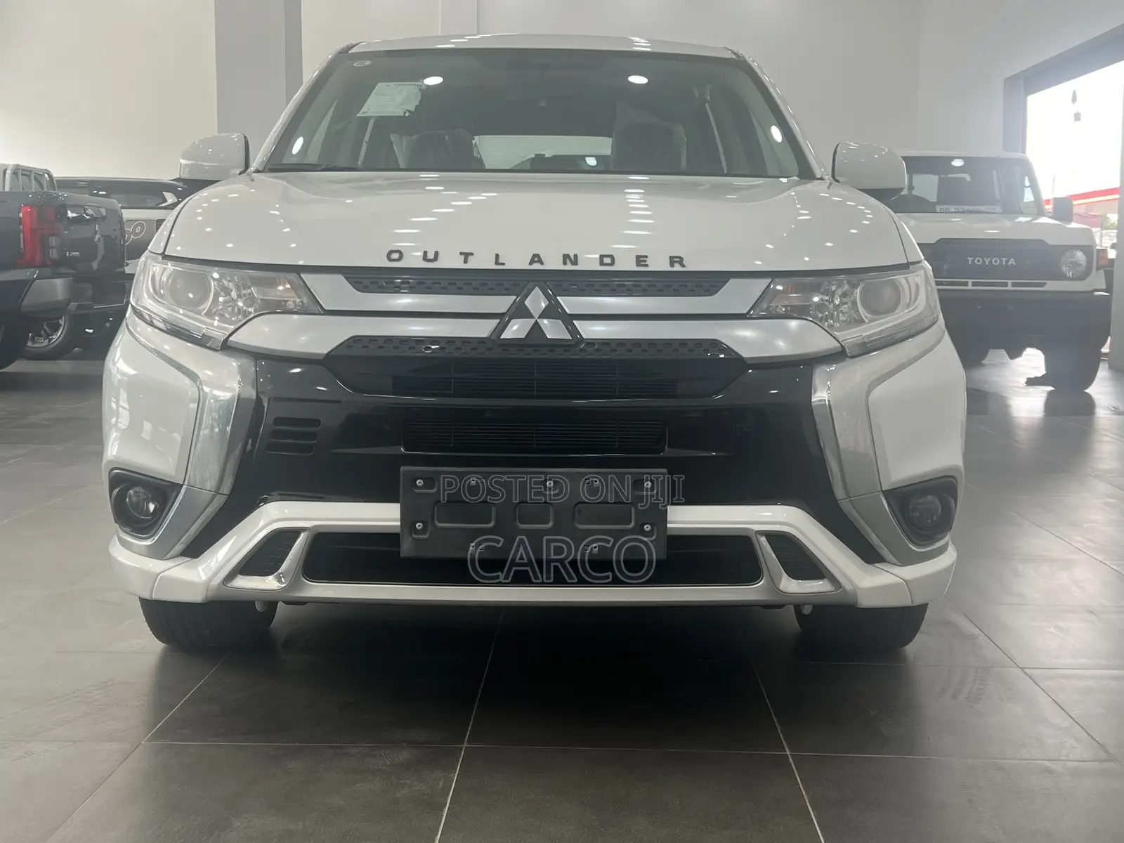 New Mitsubishi Outlander 2022 White