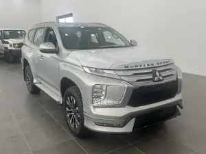 New Mitsubishi Montero Sport 2023 Silver