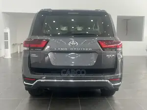 New Toyota Land Cruiser 2024 Gray