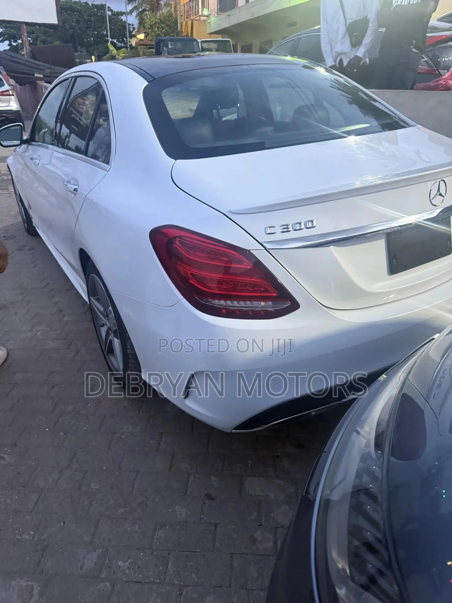 Mercedes-Benz C300 Sport 4dr AWD 4Matic Sedan (2.0L 4cyl 7A) 2015 White