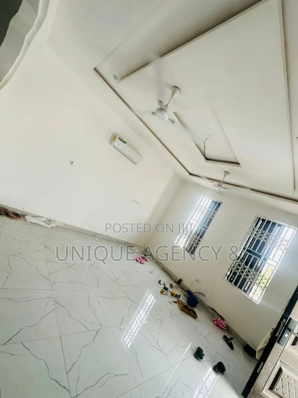 4bdrm Duplex in East Legon for sale