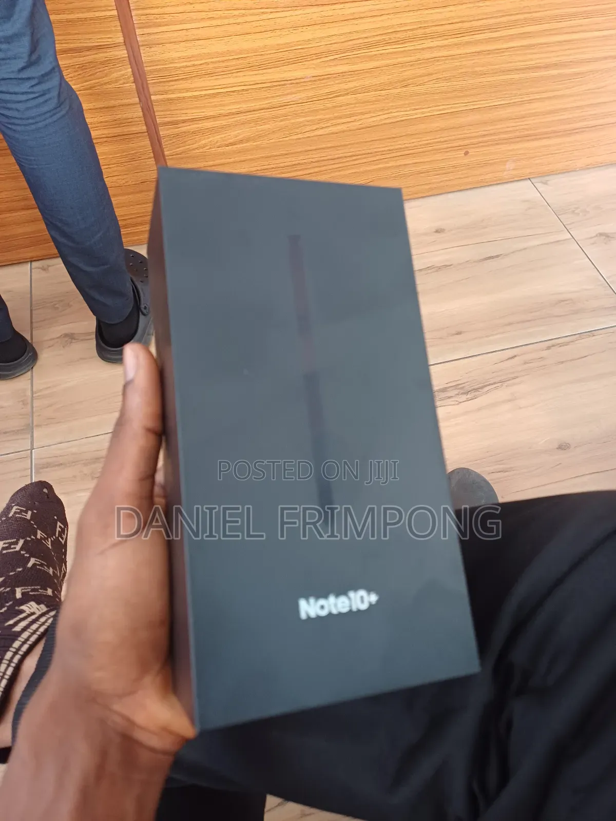 New Samsung Galaxy Note 10 Plus 256 GB Silver