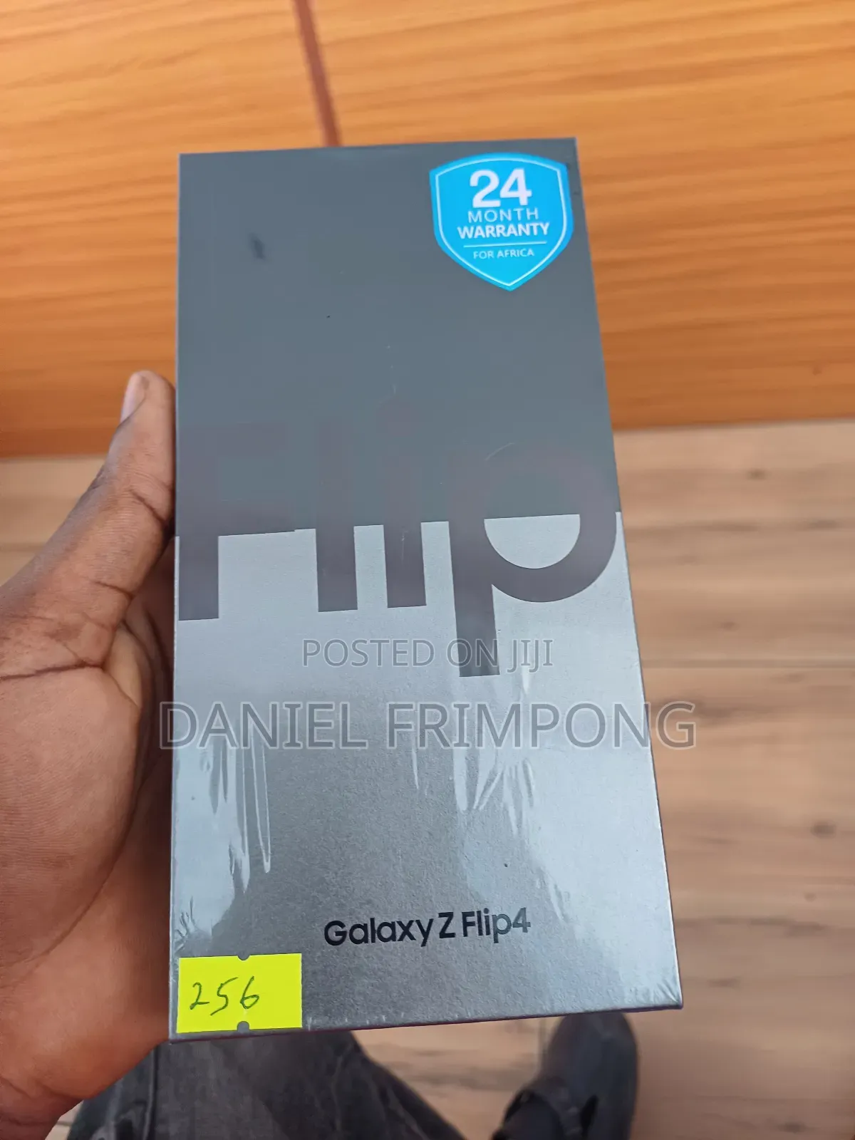 New Samsung Galaxy Z Flip4 256 GB Blue