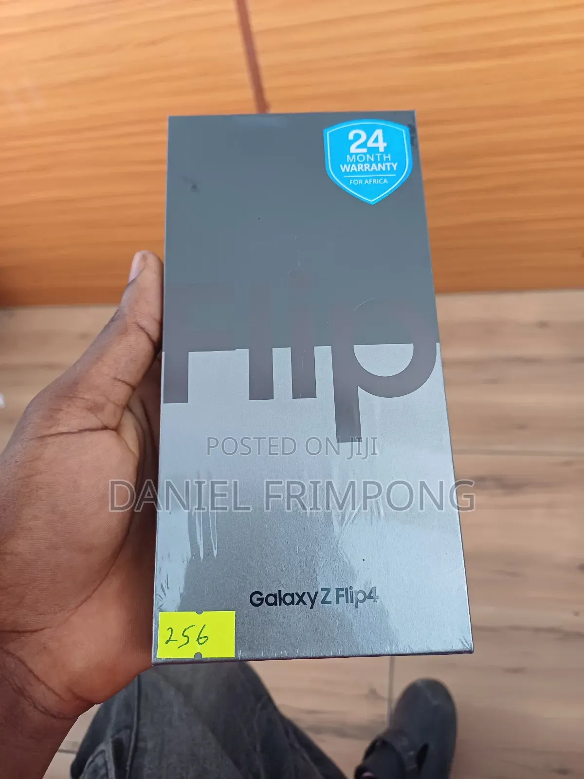 New Samsung Galaxy Z Flip4 256 GB Blue