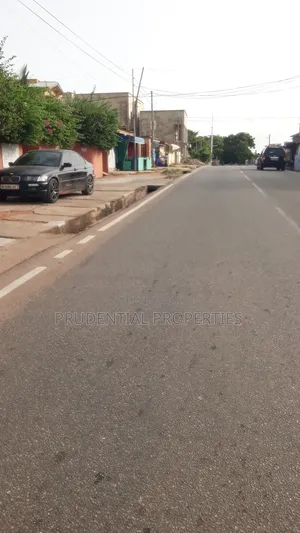 17bdrm Block of Flats in North Kaneshie for sale