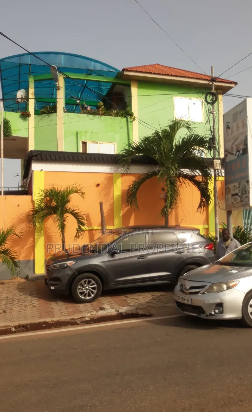 17bdrm Block of Flats in North Kaneshie for sale