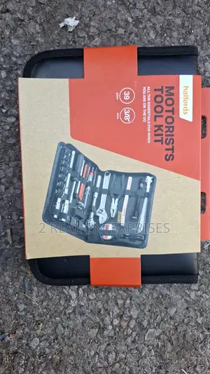 Halfords Motorist Tool Set